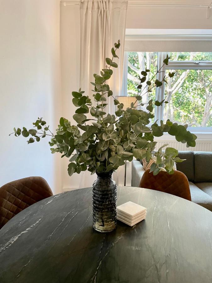 Newly Refurbished 2 Bedroom Apartment In South Λονδίνο Εξωτερικό φωτογραφία