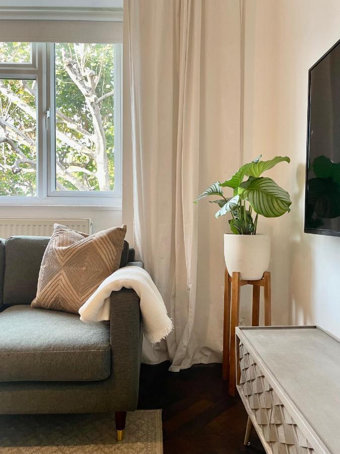 Newly Refurbished 2 Bedroom Apartment In South Λονδίνο Εξωτερικό φωτογραφία