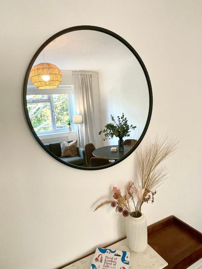 Newly Refurbished 2 Bedroom Apartment In South Λονδίνο Εξωτερικό φωτογραφία