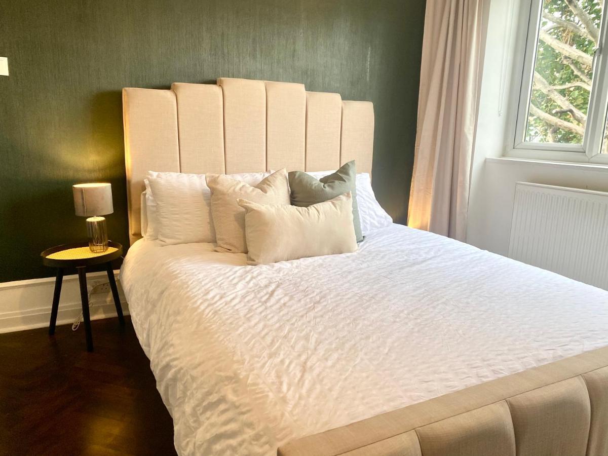 Newly Refurbished 2 Bedroom Apartment In South Λονδίνο Εξωτερικό φωτογραφία