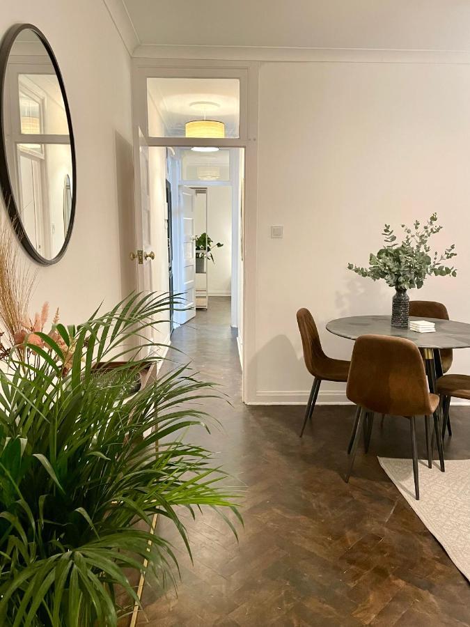 Newly Refurbished 2 Bedroom Apartment In South Λονδίνο Εξωτερικό φωτογραφία