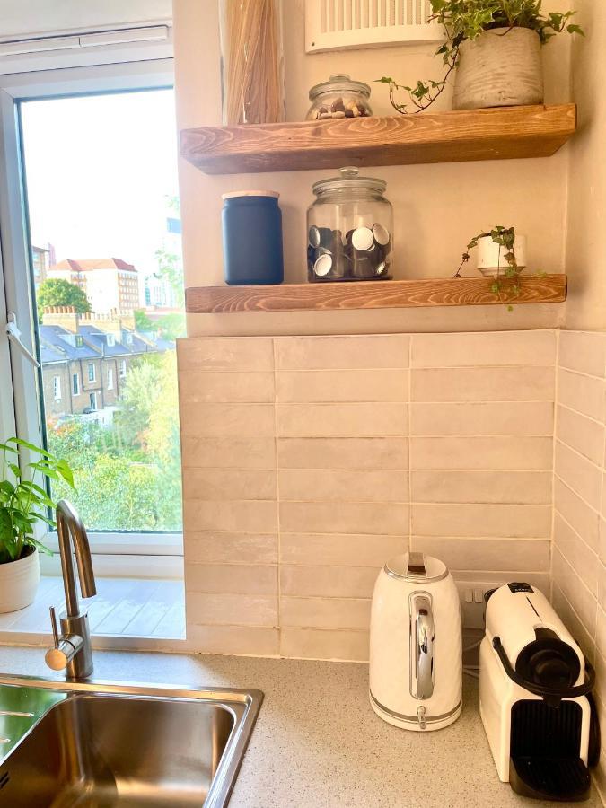 Newly Refurbished 2 Bedroom Apartment In South Λονδίνο Εξωτερικό φωτογραφία